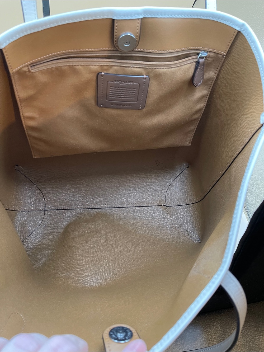 Coach White Leather Tote with Green Apple Motif - Picture 4 of 7